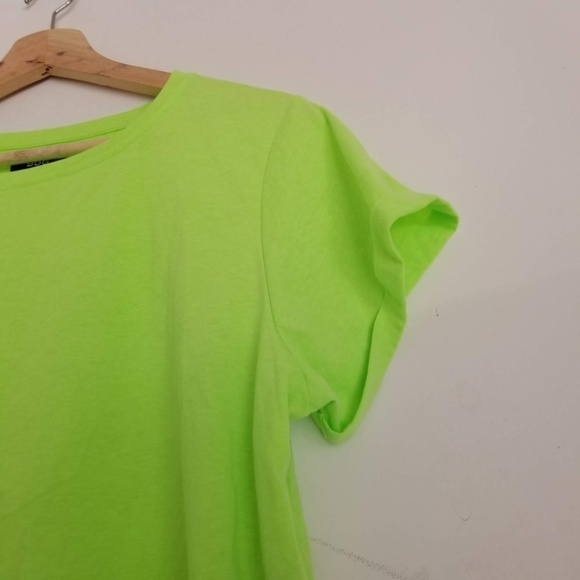 NEW BDG Hang Tight Knot Front Short Sleeve Tee Green Crop Top Size Large - Picture 6 of 8